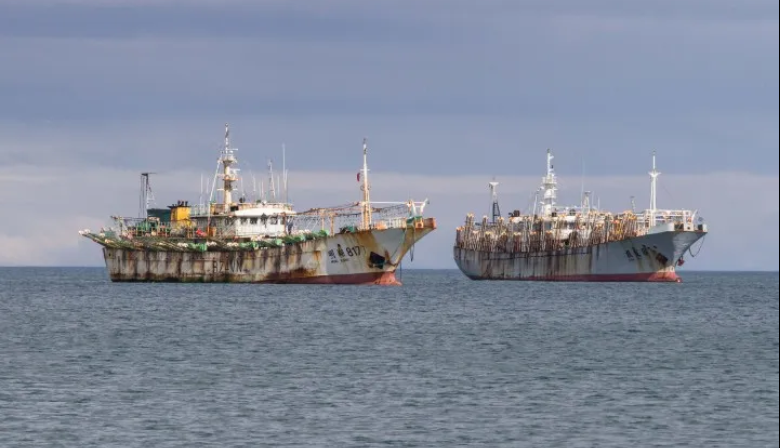 El Gobierno Fueguino alertó a embajadas de Corea, España y China por incursiones ilegales en aguas de Malvinas