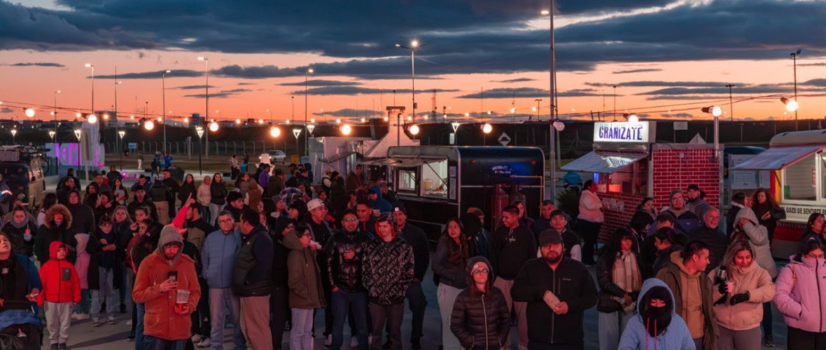 "Vacaciones en el Parque": El patio gastronómico suma nuevos espectáculos