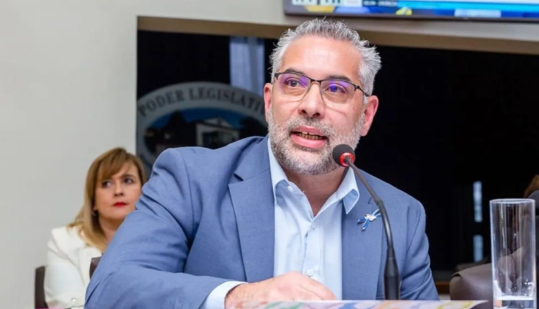 Lapadula: “Defender la 19.640 es sostener lo que nos proyecta hacia el futuro”