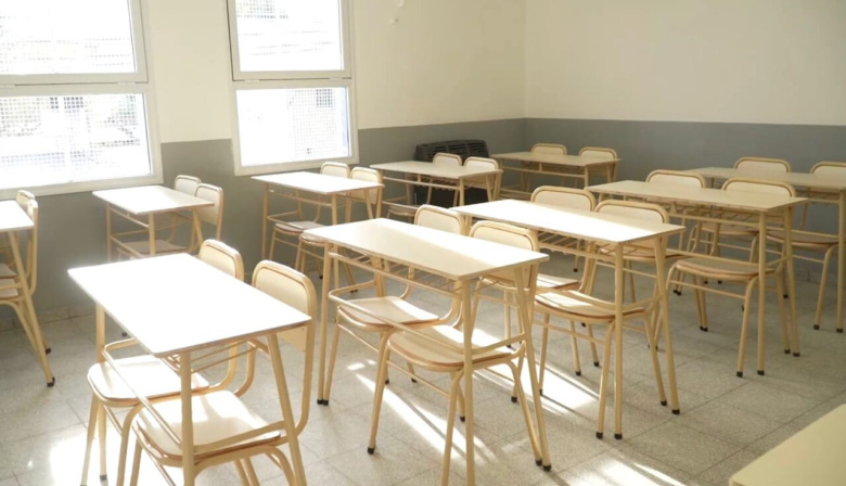 Presentan un proyecto para regular las “desobligaciones” de los docentes