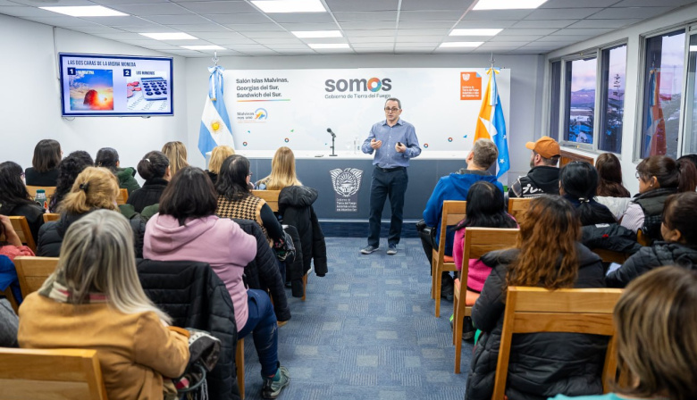 TALLERES PARA EMPRENDEDORAS Y COOPERATIVAS A FIN DE IMPULSAR EL DESARROLLO ECONÓMICO