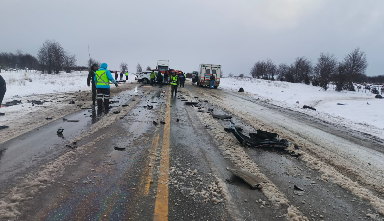 Continúan internados cuatro de los accidentados en el choque frontal ocurrido en ruta 3