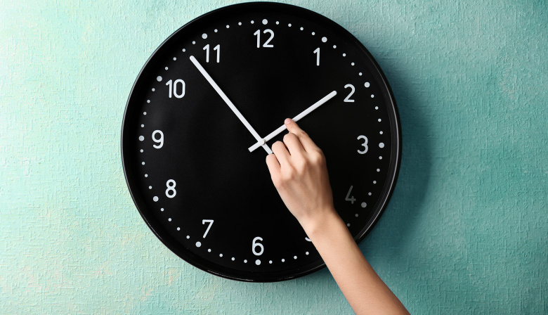Buscan atrasar una hora el reloj para reducir el consumo eléctrico