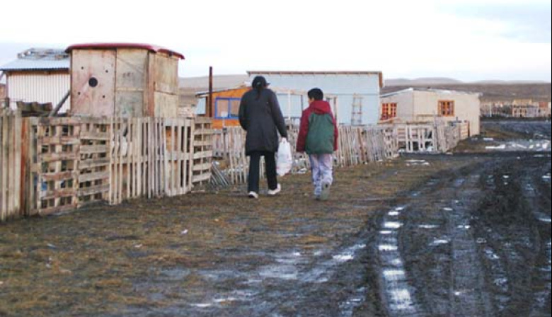 Dejaron sin bonos de gas a mamá con seis hijos del barrio El Mirador