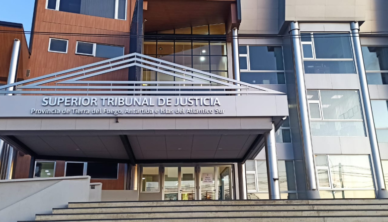 La Justicia fueguina responde al reclamo de recusar a la Dra. Cristiano