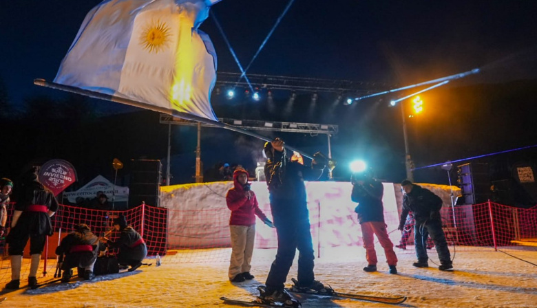 Exitosa realización de la Fiesta Nocional del invierno en el Fin del Mundo
