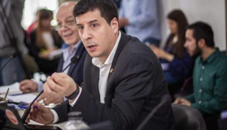Persona no grata: Trabajadores de Vialidad repudiaron al diputado fueguino Ricardo Garramuño