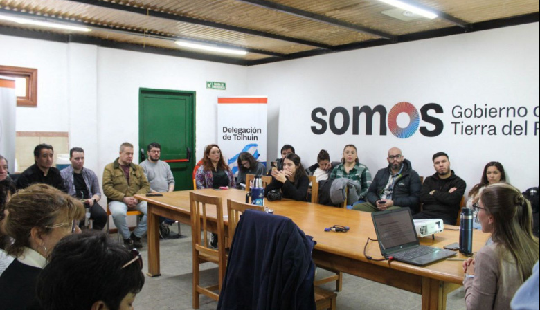 CONVERSATORIO SOBRE “ABORDAJE RESPONSABLE DE LA PROBLEMÁTICA DEL SUICIDIO EN LOS MEDIOS”