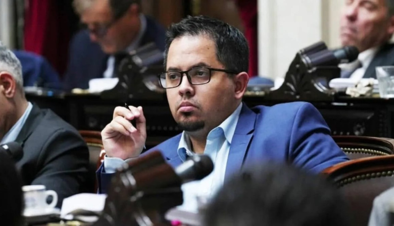 VERGONZOSO: Santiago Pauli defendió los vetos presidenciales y cuestionó a la oposición