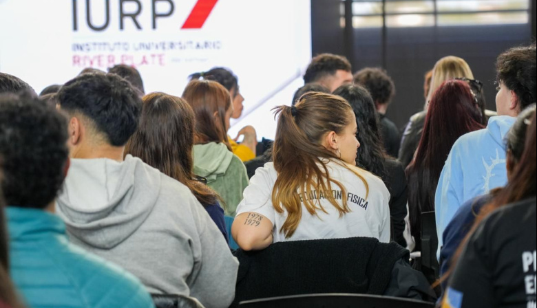 La agencia de deportes de Rio Grande presenta el profesorado de educación física en Ushuaia