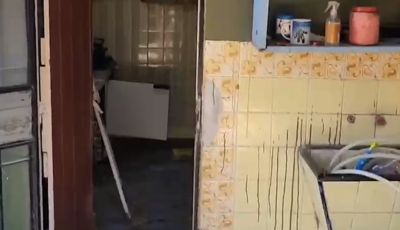 Triple femicidio en Florencio Varela y los videos de la casa del horror: había sangre hasta en los marcos de las puertas