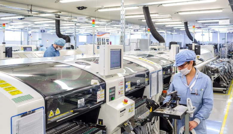 Nación extendió hasta el 2026 la producción de televisores en formato maqueta de Newsan