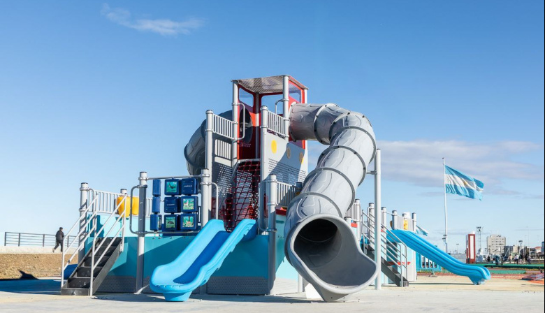 El parque de los 100 años tendrá un juego temático del histórico Barquito Azul