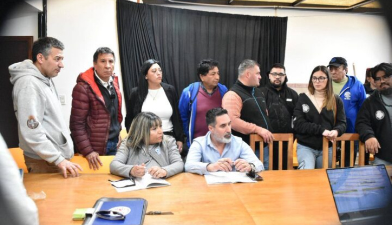 Este lunes habrá mesa salarial para los dos escalafones