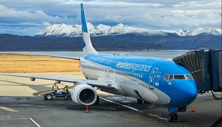 Aumenta la cantidad de pasajeros transportados por Aerolíneas Argentinas durante el fin de semana largo