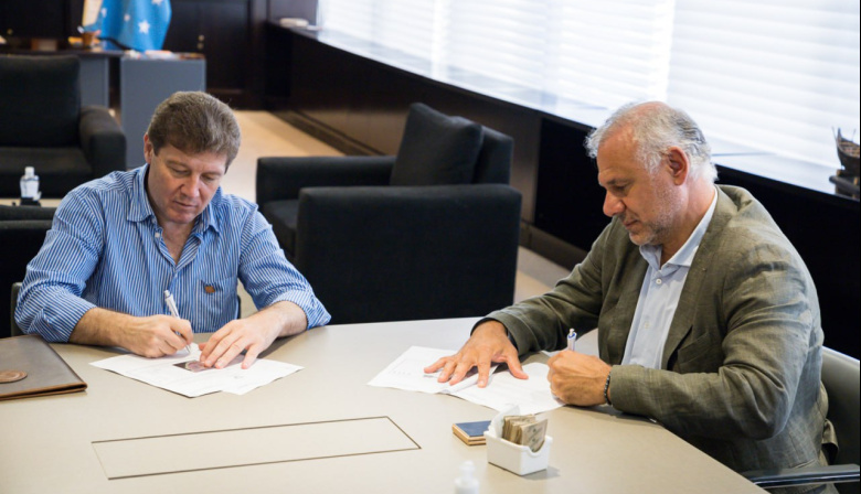 EL GOBERNADOR MELELLA FIRMÓ UN CONVENIO DE COOPERACIÓN CON NEWSAN PARA MÁS INFRAESTRUCTURA EN LA PRODUCCIÓN DE MEJILLONES