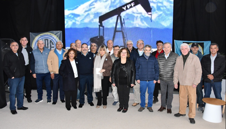 Río Grande conmemoró el Día Nacional del Petróleo y reivindicó la memoria y la soberanía energética