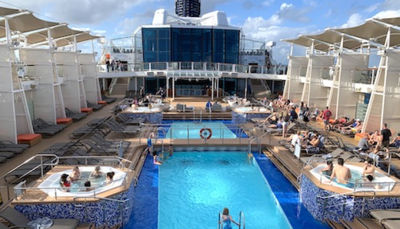 Semana histórica de cruceros con la llegada del Celebrity Equinox y un movimiento récord de pasajeros