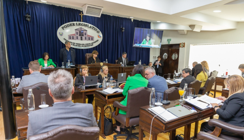 El traspaso de YPF a Terra Ignis será el eje central de la quinta sesión