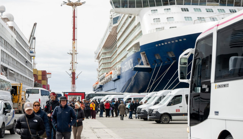 EL PUERTO DE USHUAIA VIVE TRES DÍAS DE INTENSA ACTIVIDAD CON 21 MOVIMIENTOS DE EMBARCACIONES