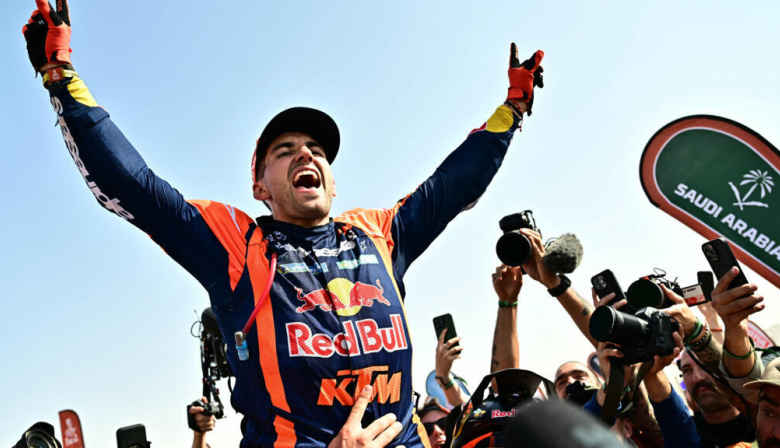 Histórico: el argentino Luciano Benavides ganó el Rally Dakar por 2 segundos tras una dramática definición en motos