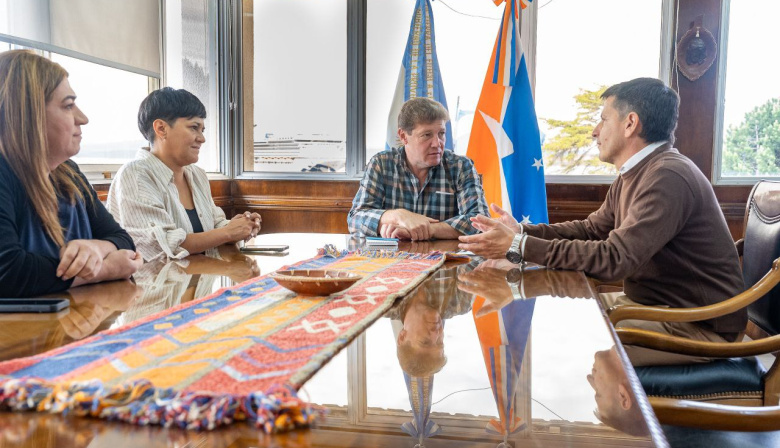 TELECOM ARGENTINA avanza en una agenda de trabajo conjunta con Tierra del Fuego para 2026