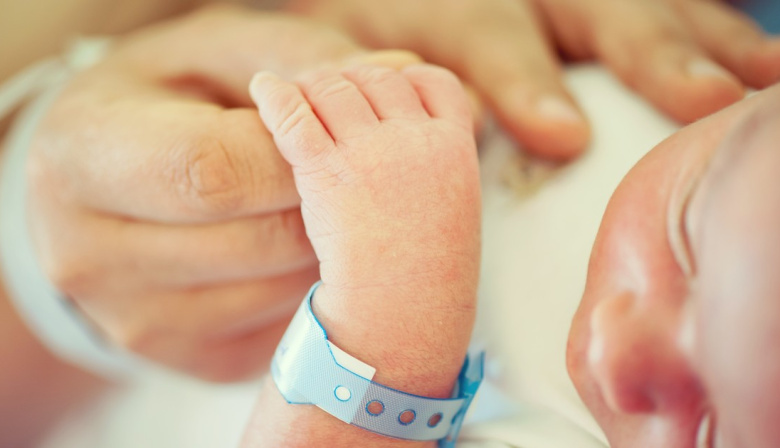 La tasa de natalidad en Tierra del Fuego cayó un 62%