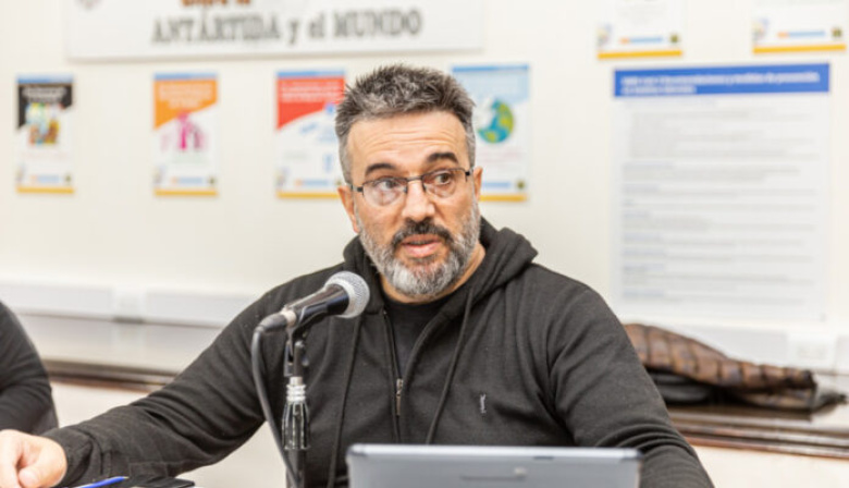 Catena aseguró que la aprobación de la reforma laboral agravará la crisis de los trabajadores