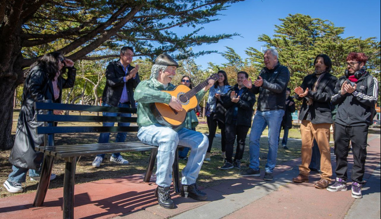 Este homenaje fortalece el legado de quien dedicó su vida a construir la identidad de Rio Grande