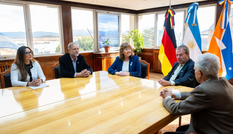 La Vicegobernadora Urquiza recibió al embajador Alemán en su primera visita a la provincia