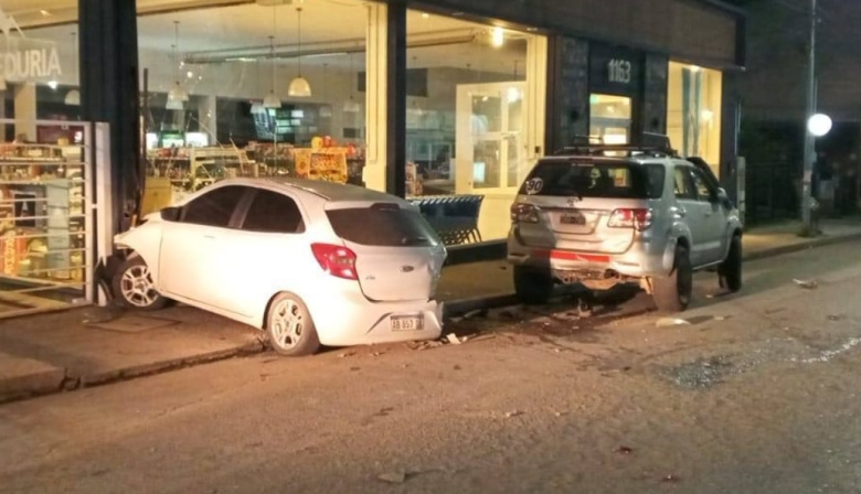 Violento choque y fuga en el centro de Ushuaia