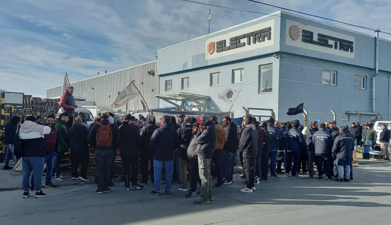 QUIEBRA EN AIRES DEL SUR: trabajadores ocupan la planta ante el temor por los despidos