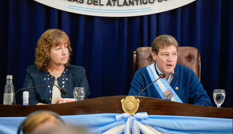 Melella defendió la soberanía del puerto y lanzó duras sospechas sobre la intervención
