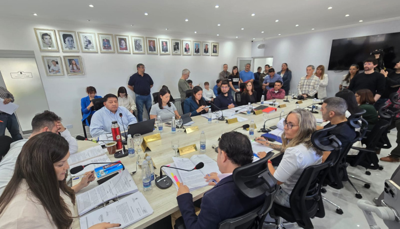 Avanza el análisis de proyectos vinculados a tránsito, planificación urbana y programas comunitarios en Río Grande