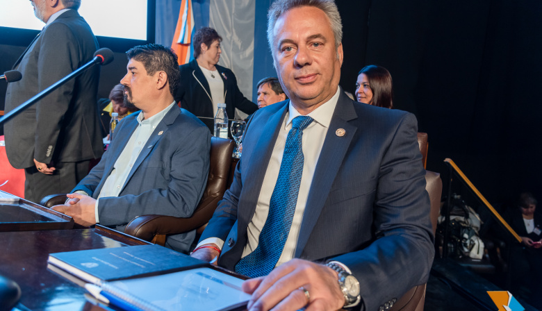 La Legislatura exige explicaciones por la designación en YPF y da 48 horas al Ejecutivo