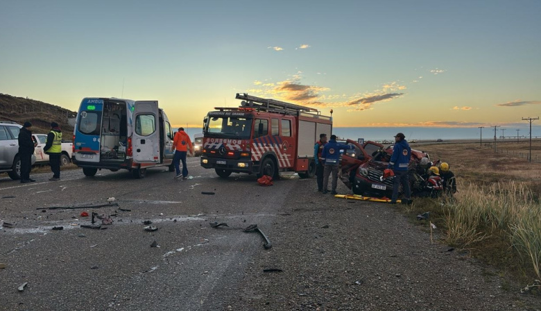 Fuerte choque en Ruta 3: una mujer fue trasladada al hospital y está en estado critico