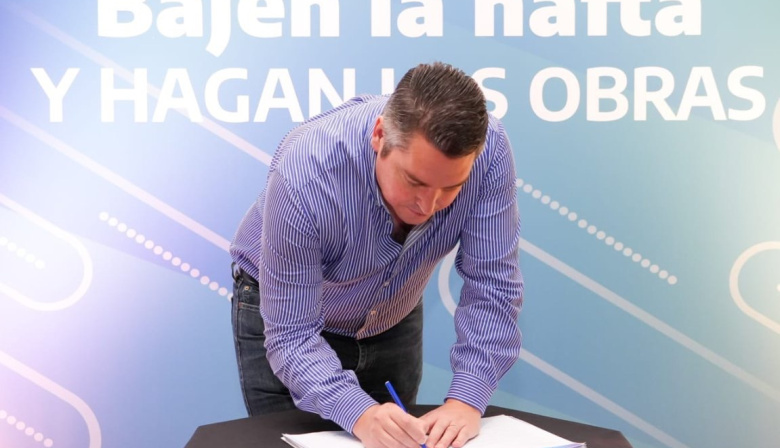 Martin Perez acompañó el reclamo de intendentes por el desfinanciamiento de los municipios ante el gobierno nacional