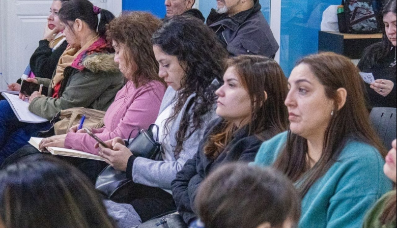 Más de 1000 personas se inscribieron a las capacitaciones en Salud 2026