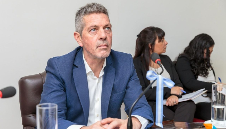 Löffler: ‘La prioridad no es la reforma constitucional, sino el empleo, la salud, la educación y la seguridad'