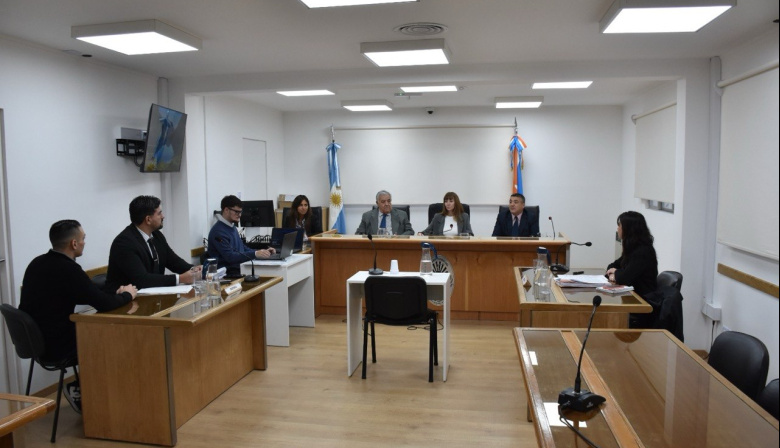 Comenzó el juicio contra un hombre acusado de abusar de sus hijas