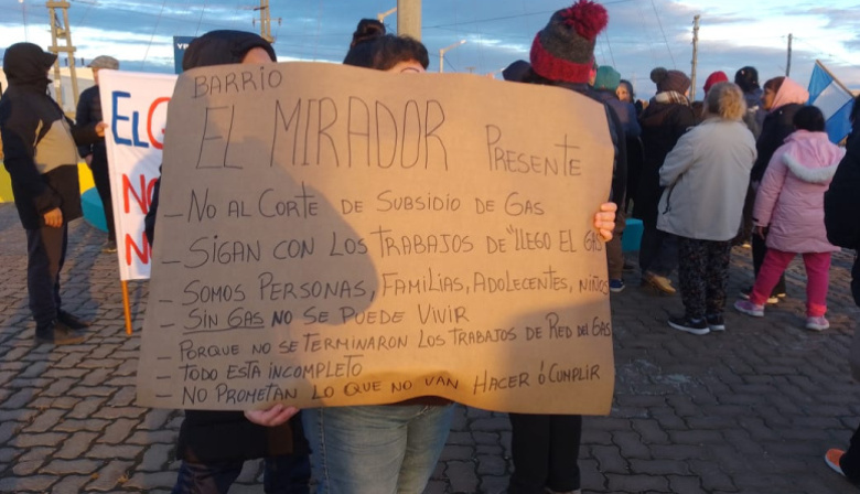 Vecinos de la Margen Sur volverán a movilizarse por el subsidio al gas envasado