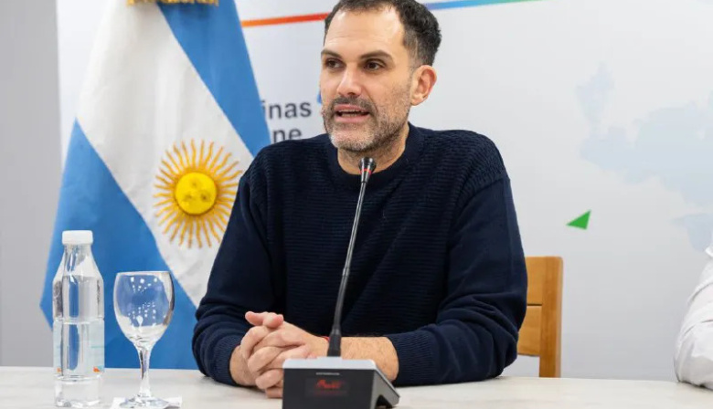 Devita defendió la industria fueguina y planteó ampliar la matriz productiva