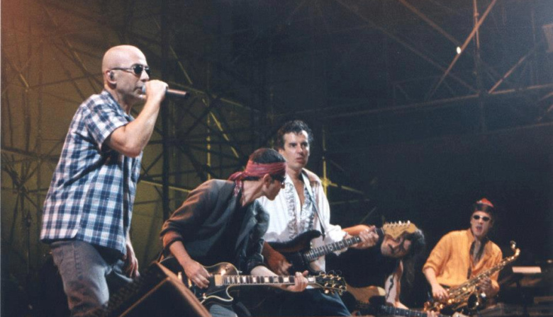 "Que su música no pare nunca más": el comunicado final de la familia del Indio tras el velorio