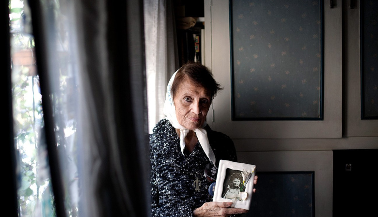 Murió Taty Almeida, presidenta de Madres de Plaza de Mayo e histórica referente de la lucha por los derechos humanos