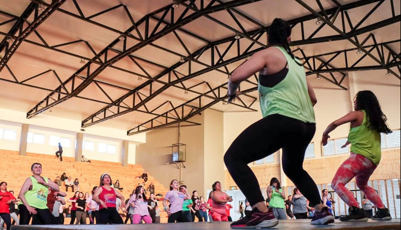 Jornada solidaria de Zumba y Body Combat para celebrar el aniversario de Tierra del Fuego