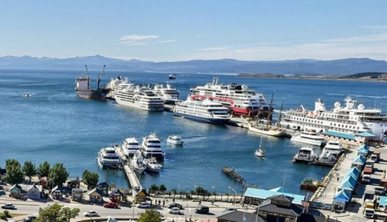 Avanza la modernización del puerto de Ushuaia: cinco empresas presentaron ofertas para renovar el sistema de defensas