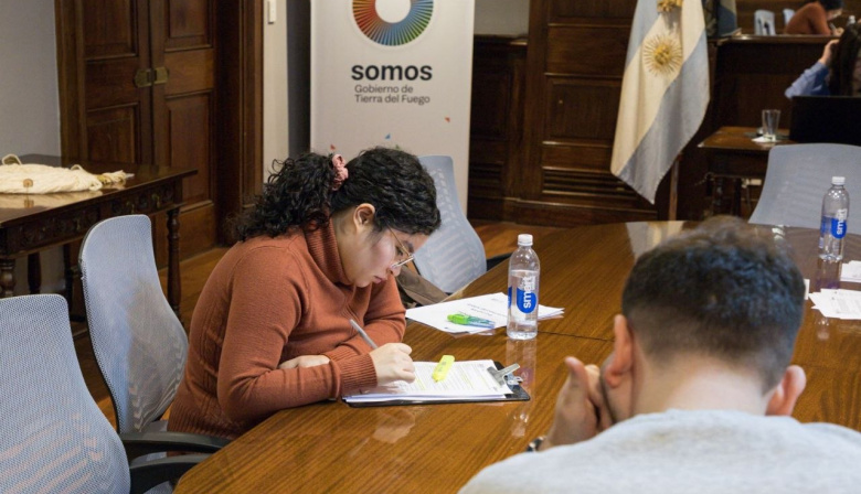Salud realizó exámenes a profesionales para el ingreso a residencias en Tierra del Fuego