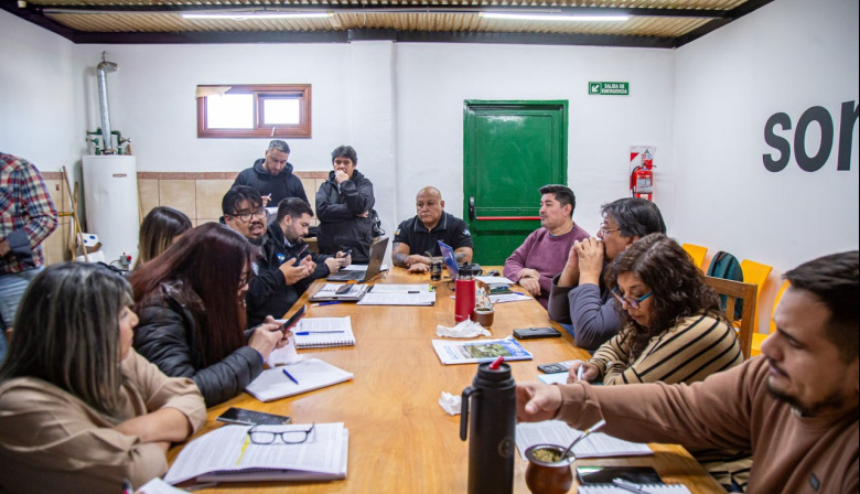 Gobierno continúa trabajando con gremios para la ampliación de derechos laborales