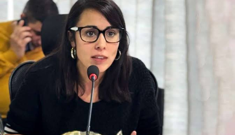 “El Puerto pertenece a la provincia y debe ser restituido”