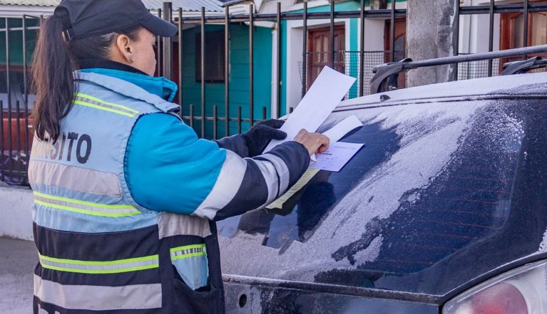 El municipio iniciará un nuevo operativo de retiro de vehículos en aparente estado de abandono y chatarra en la vía publica